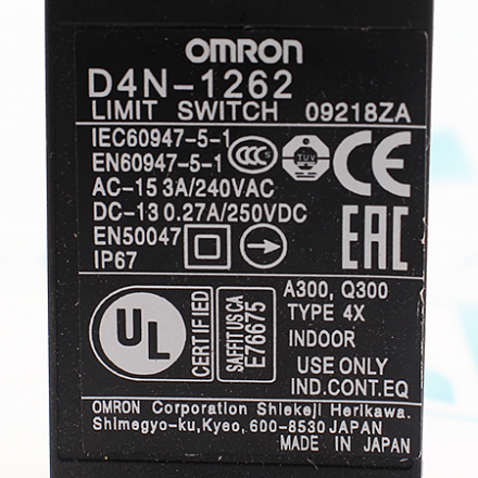 D4N-1262 Выключатель концевой Omron