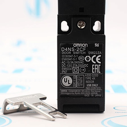 D4NS-2CF Выключатель дверной Omron