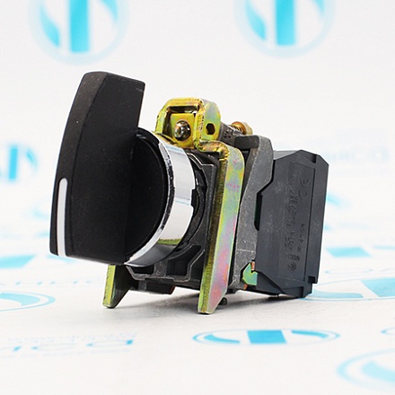 XB4BJ53 Переключатель Schneider Electric