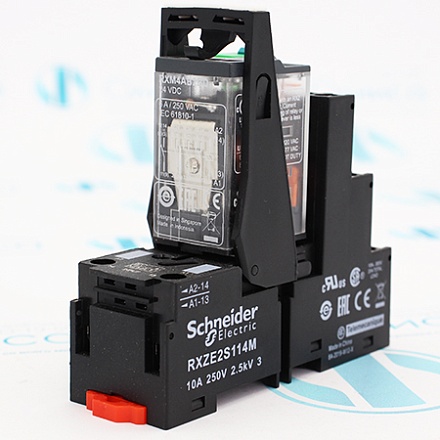 RXM4AB2BDPVS Реле комплект Schneider Electric