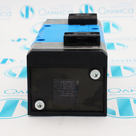 J-5/2-D-3-C Распределитель с пневматическим управлением Festo