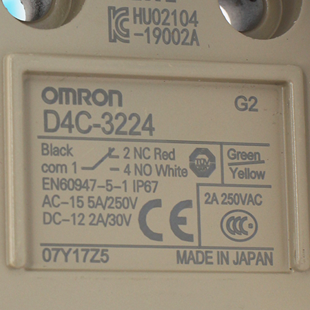 D4C-3224 Выключатель концевой Omron