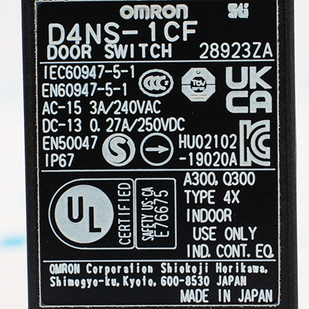 D4NS-1CF Выключатель безопасности дверной Omron