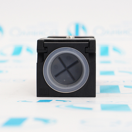 D4NS-1CF Выключатель безопасности дверной Omron