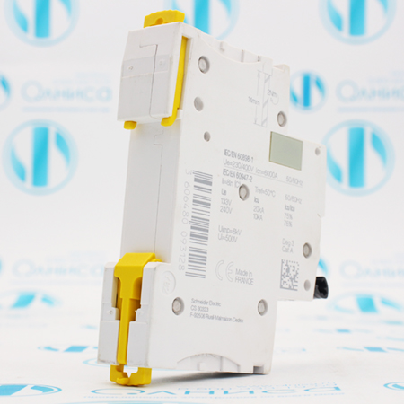 A9F79106 Выключатель автоматический Schneider Electric