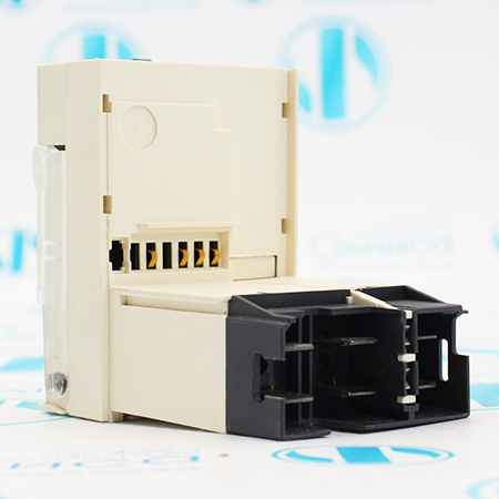 LUCB05FU Блок управления Schneider Electric