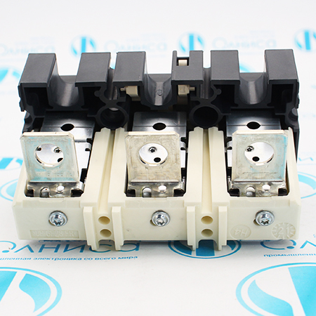 LV429032 Расцепитель Schneider Electric