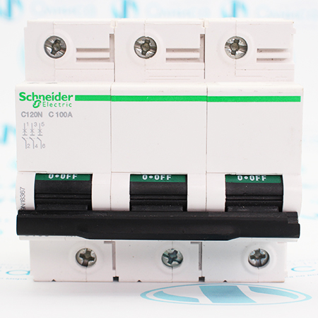A9N18367 Выключатель автоматический Schneider Electric