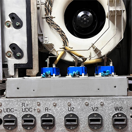 ACS800-04M-0210-3+E210 Модуль силовой ABB (б/у)