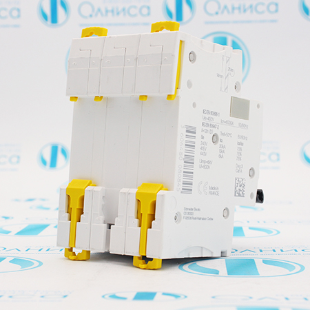 A9F75316 Выключатель автоматический Schneider Electric