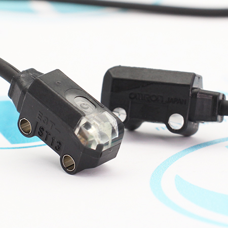 E3T-ST13 2M Датчик оптический Omron