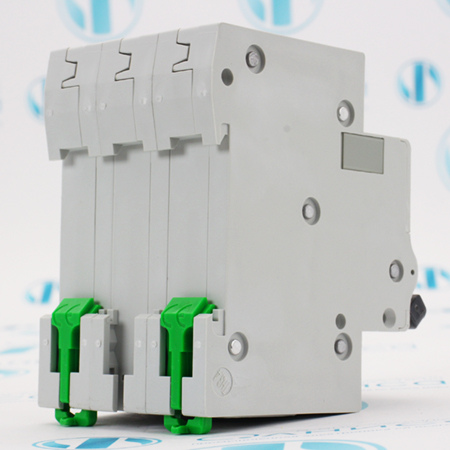 EZ9F34320 Выключатель автоматический Schneider Electric