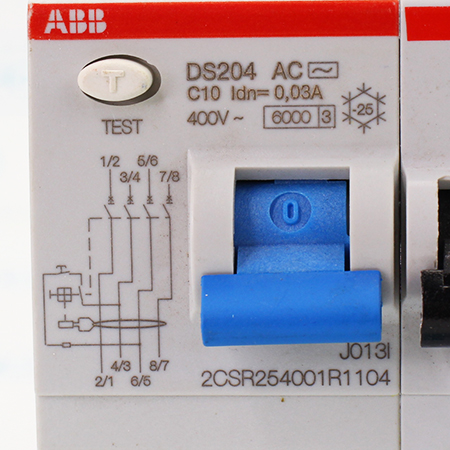 2CSR254001R1104 Выключатель дифференциальный ABB