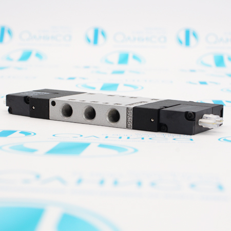 CPE10-M1BH-5/3G-M7-B Распределитель с электромагнитным управлением Festo