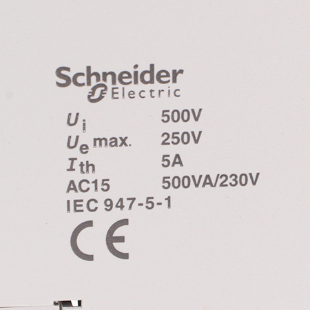 15914 Контакт дополнительный Schneider Electric