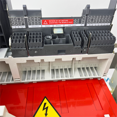 1SDA073908R1 Фиксированная часть выкатного исполнения ABB