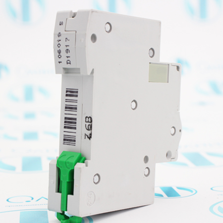 EZ9F14106 Выключатель автоматический Schneider Electric