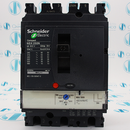 LV431753 Выключатель автоматический Schneider Electric