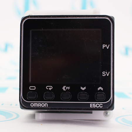 E5CC-RX3A5M-000 Терморегулятор Omron