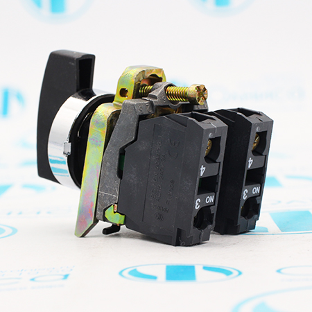 XB4BJ53 Переключатель Schneider Electric