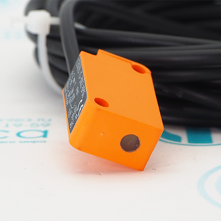 IS5033 Датчик индуктивный IFM