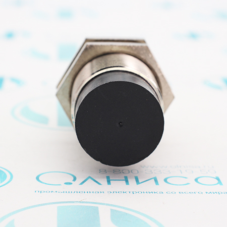 E2A-M30LN30-M1-B1 Датчик индуктивный Omron (на запчасти)