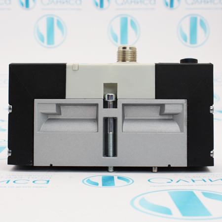 VSVA-B-M52-AH-A1-1R5L Распределитель с электромагнитным управлением Festo