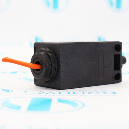 SZ 2586 Выключатель концевой Rittal (б/у)