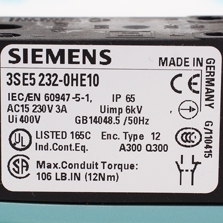 3SE5232-0HE10 Выключатель позиционный Siemens