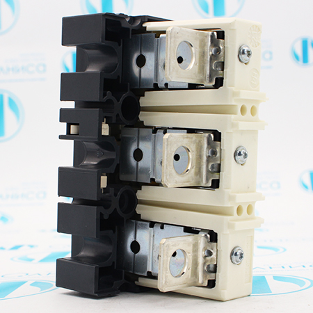 LV429032 Расцепитель Schneider Electric