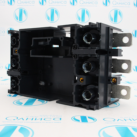 LV429289 Комплект цоколя Schneider Electric