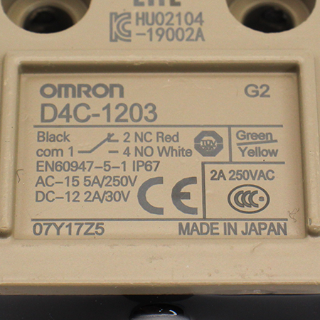 D4C-1203 Выключатель концевой Omron