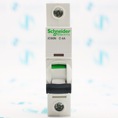 A9F74104 Выключатель автоматический Schneider Electric