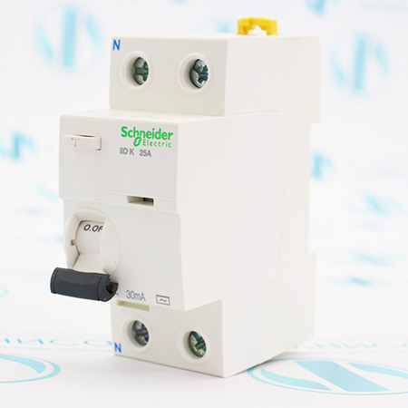 A9R50225 Выключатель Schneider Electric