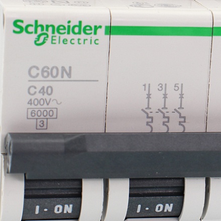 24354 Выключатель автоматический Schneider Electric