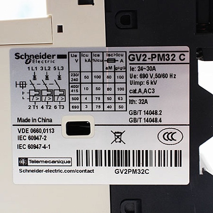 GV2P32 Выключатель Schneider Electric