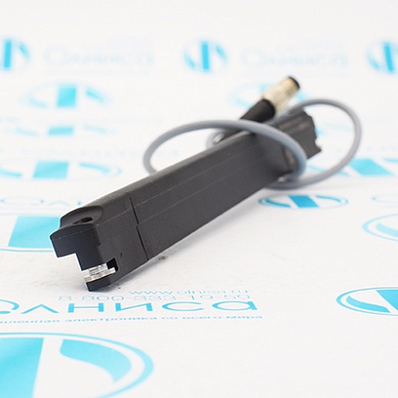 SDAT-MHS-M160-1L-SA-E-0.3-M8 Датчик положения Festo