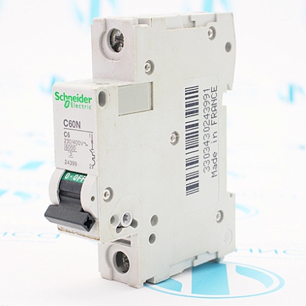 24399 Выключатель автоматический Schneider Electric (б/у)