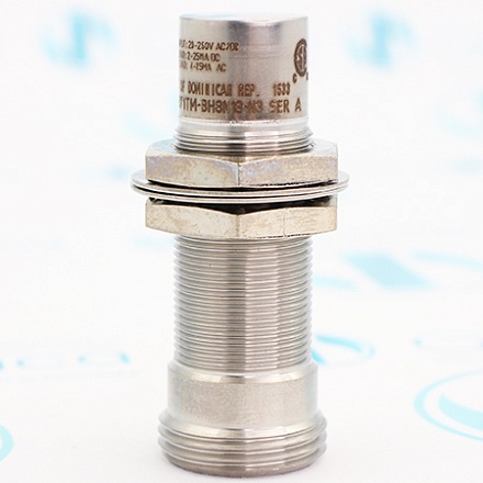 871TM-BH8N18-N3 Датчик индуктивный Allen-Bradley