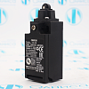 D4N-1132 Выключатель безопасности концевой Omron (На запчасти)