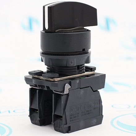 XB5AJ33 Переключатель Schneider Electric